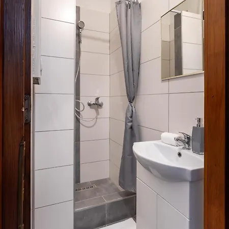 דירה Gde Nagy Diofa 5 *